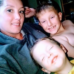 Meet your Posher, Latisha